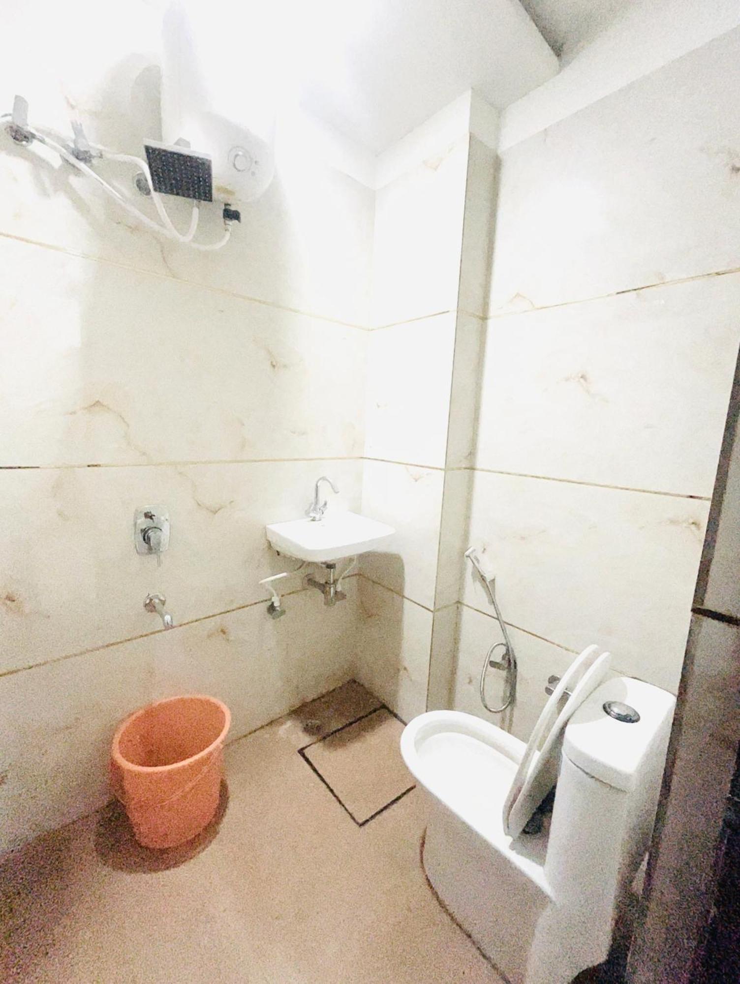 Hotel Green Apple Bareilly Rom bilde